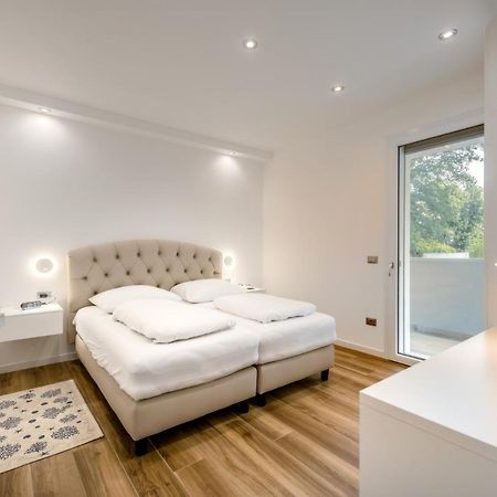 Ferrari Apartments Ponente Caorle Ngoại thất bức ảnh